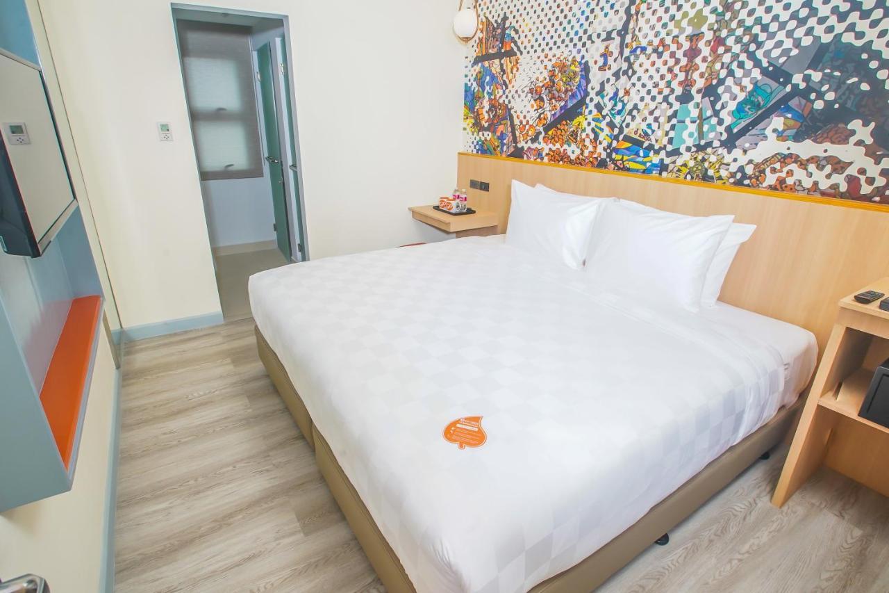 Go Hotels Plus Naga Exterior foto